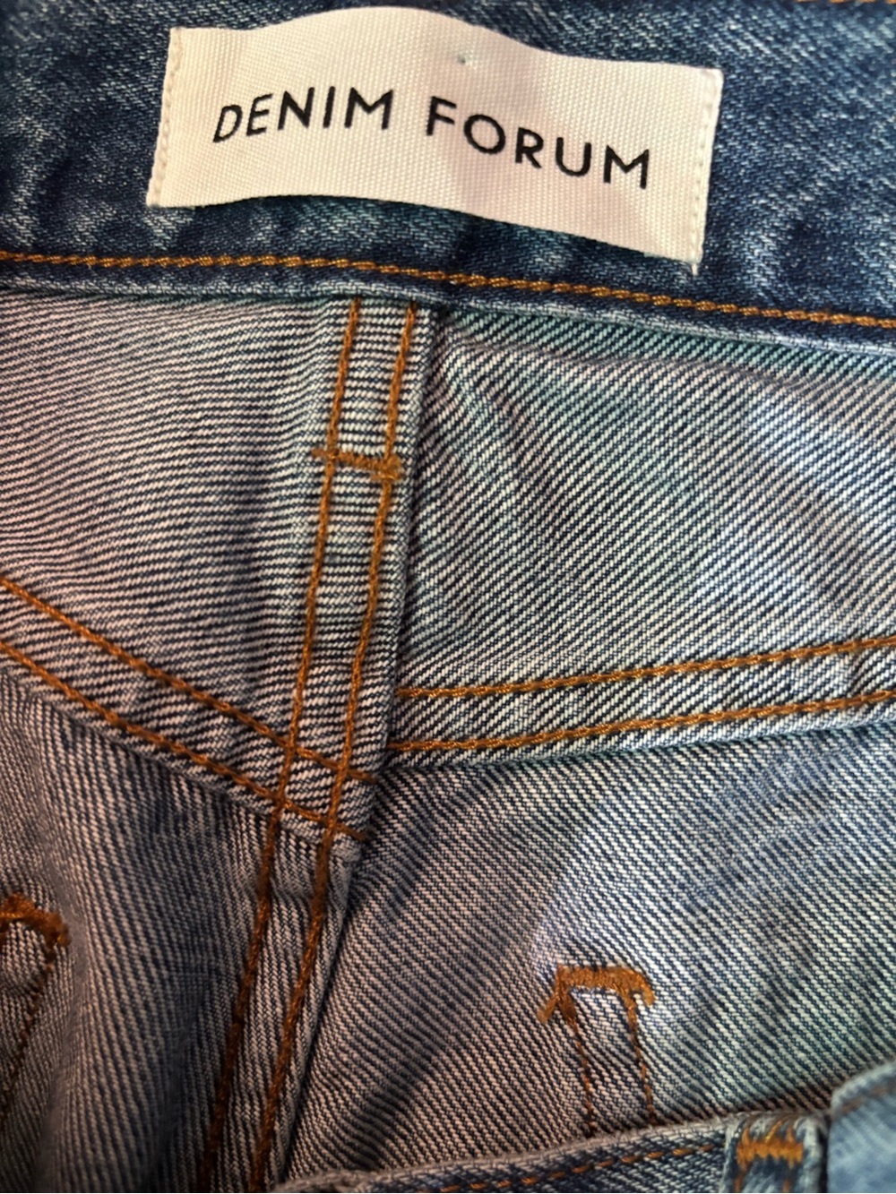 Denim Forum Farrah Hi-Rise Wide-Leg Jeans in Mid Blue - 28 - Picture 7 of 11